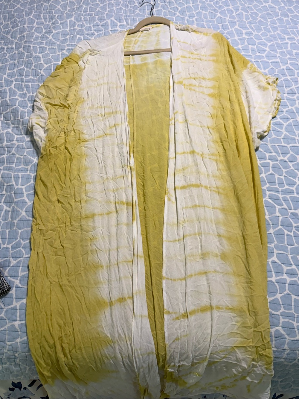 Peach Love Boho Lightweight Yellow and White Open Tie Dyed Kimono one size